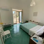 Casa Laura Holiday home *